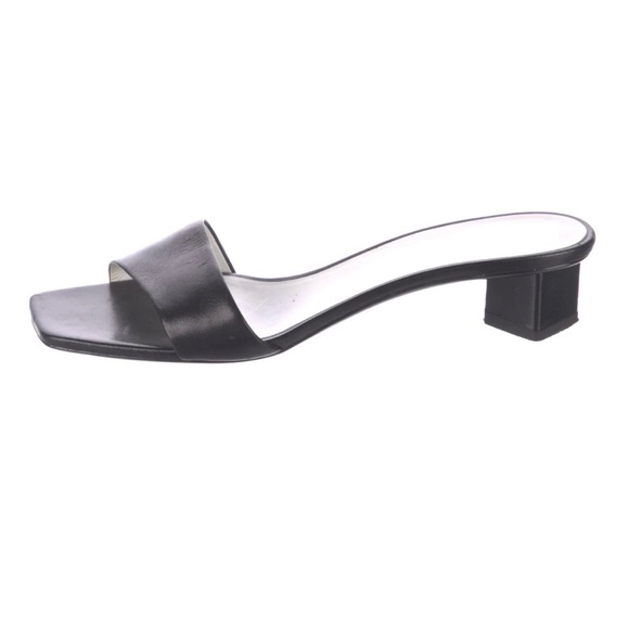 ISO THE ROW Capretto Leather Slide Sandals, Size 40, 40.5, 41 - Picture 3 of 3